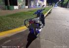 Motociclista choca con soga remolque y resulta con lesiones graves