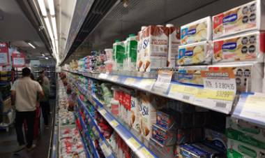 La inflación en marzo escaló al 3,7% y la suba interanual fue del 55,9%