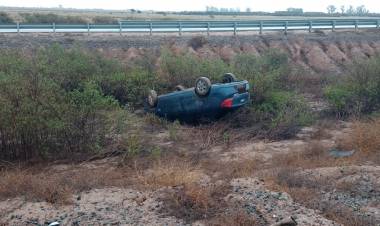 Dos siniestros viales en la región: vuelcos sin heridos en La Francia y Devoto