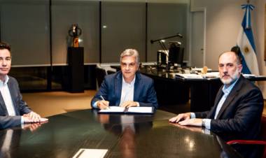 Llaryora impulsa “Alivio Cordobés” para bajar el peso de las deudas familiares ¿de qué se trata?