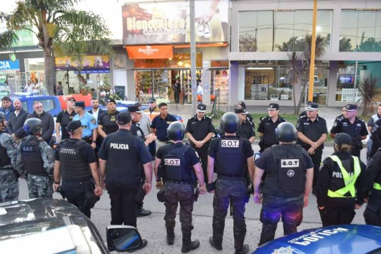 Megaoperativo de seguridad interfuerzas en camino interprovincial 