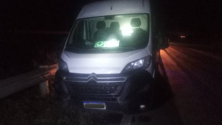 Accidente en Ruta 19: un utilitario impactó contra el guardarraíl en La Francia