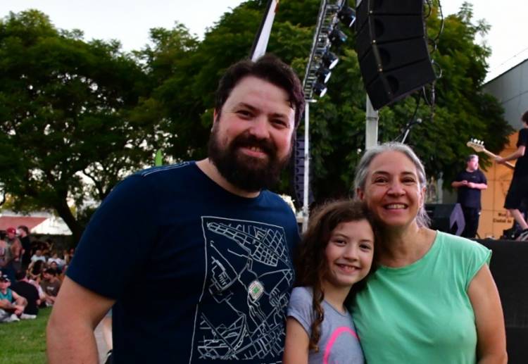 Una historia de amor y rock: El “Llenate” los unió y su amor se consolidó  
