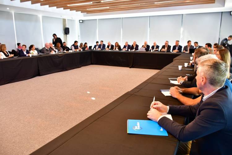 San Francisco fue sede de un nuevo Foro Productivo de la Región Centro con eje en biocombustibles, comercio internacional y logística
