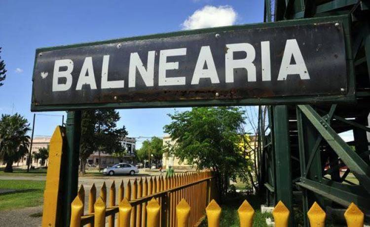 Balnearia: Perdió el control de su auto y dio varios tumbos en la Ruta 17