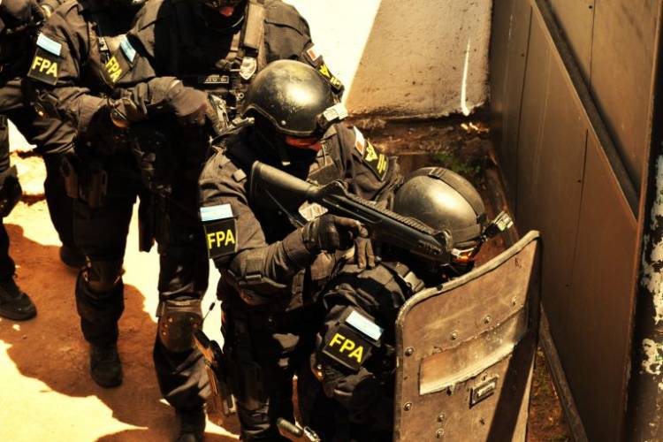 Abren las inscripciones para ingresar a la Fuerza Policial Antinarcotráfico