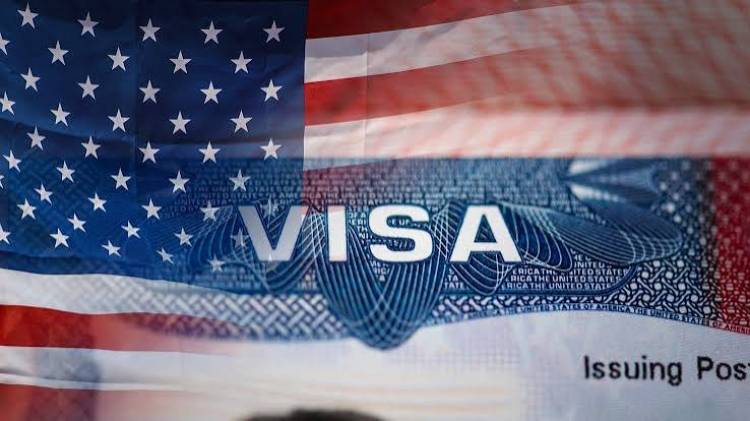 Estados Unidos suspende las citas para visas de inmigrantes en todo el mundo