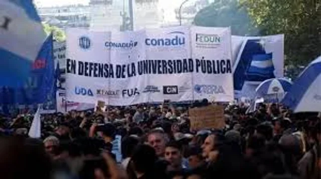 Las universidades públicas anunciaron otro paro por 48 horas por los bajos salarios y el desfinanciamiento