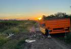 Arrojaban escombros en Ruta 19 y fueron identificados por la guardia local