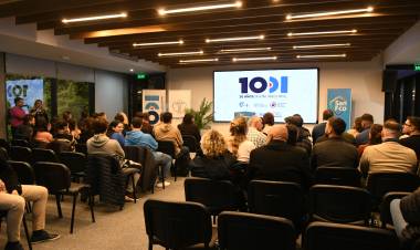 El CRES celebró los primeros 10 años de la carrera de Diseño Industrial 