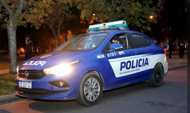 Recuperan elementos robados en supermercado y detienen a malhechores   