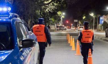 Recuperan motocicleta con pedido de secuestro y detienen a dos mujeres