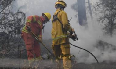 Incendios: continúan los focos activos pero con menor actividad