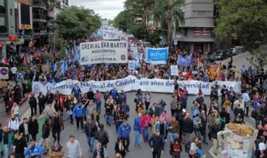 Gremios universitarios lanzaron un paro nacional tras la confirmación del veto de Milei