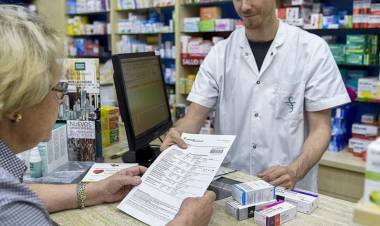 Los jubilados que ganen más de $ 388.500 no tendrán más medicamentos gratuitos