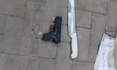 Detienen a dos hombres en actitud sospechosa en la Tecnoteca San Francisco