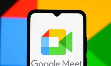 Google Meet estrena traducción de voz en tiempo real gracias a Gemini