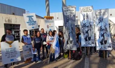 Córdoba: paro y banderazo contra el veto al Financiamiento universitario