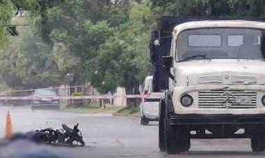 Motociclista falleció en Las Varillas tras colisionar contra un camión 