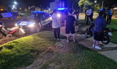 Operativo de Seguridad Vial: 2 motos retenidas en la madrugada