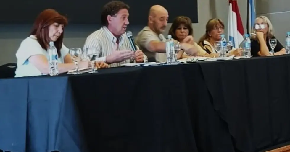 Conflicto docente en Córdoba: Gobierno pidió un “gesto” y levantar el paro 