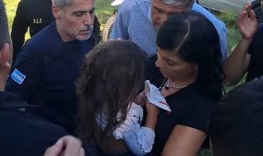 Hallaron con vida a Esmeralda, la niña desaparecida en Cosquín