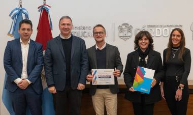 Con aportes provinciales ampliarán el IPET N° 50 de San Francisco
