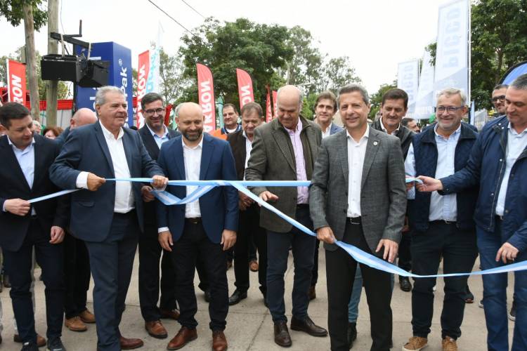 Con gran expectativa comenzó “Todo Láctea”