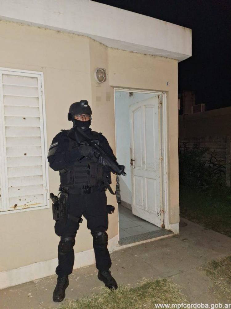 Dos detenidos en Las Varillas por delivery de drogas