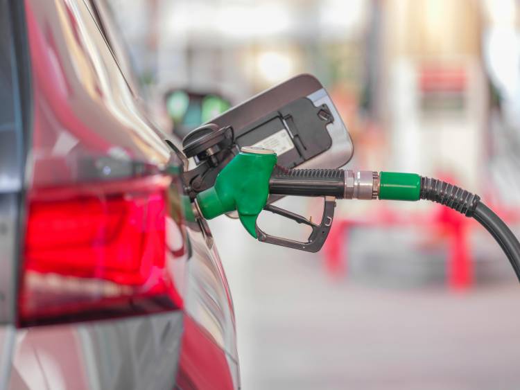 Nueva suba de la nafta y el gas oil: a cuánto se irán en los próximos tres meses