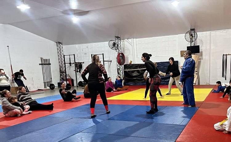 Se realizará curso de defensa personal para mujeres en el CIJAA