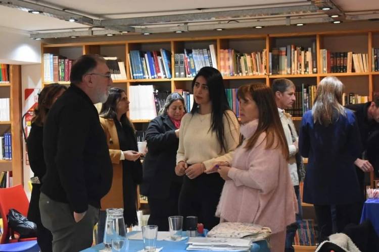 Se llevó a cabo en Frontera capacitación a promotores del Banco Solidario