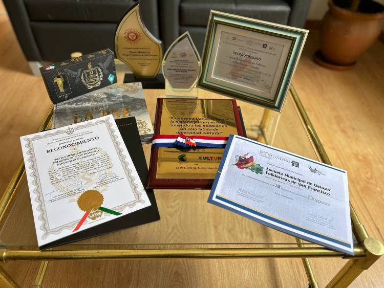 San Francisco brilló en el XIII Festival Internacional de Danzas Folclóricas en Bolivia