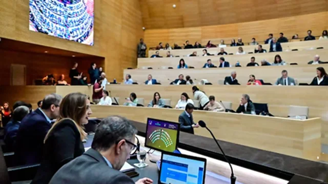 La Legislatura de Córdoba aprobó el proyecto de Ficha Limpia