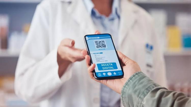 La receta electrónica desde este 2025 es la única modalidad para prescribir medicamentos