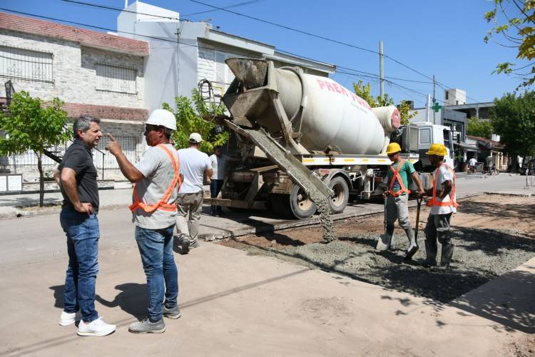 El municipio continua con el plan de bacheo en diferentes sectores de la ciudad 