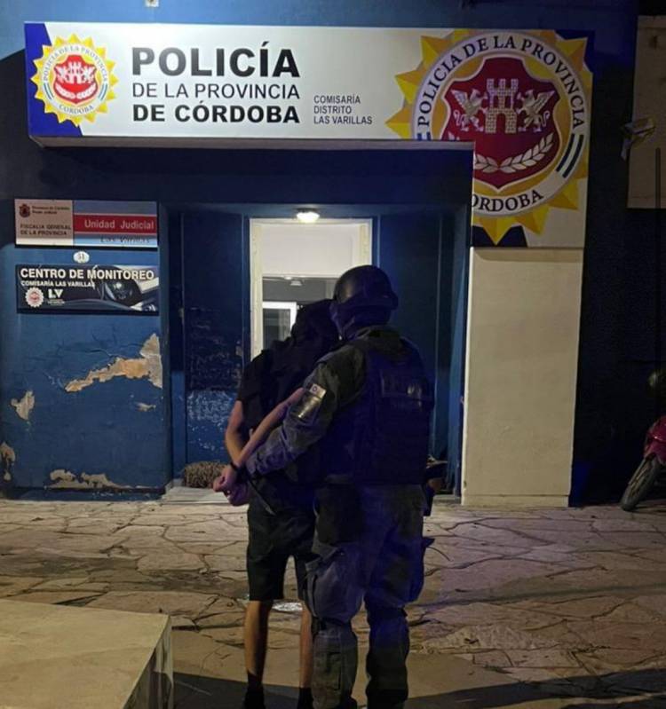 Las Varillas: utilizaba un bar como pantalla para la venta de drogas