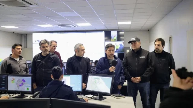 Histórica tormenta en Buenos Aires: Axel Kicillof pide "precaución extrema"