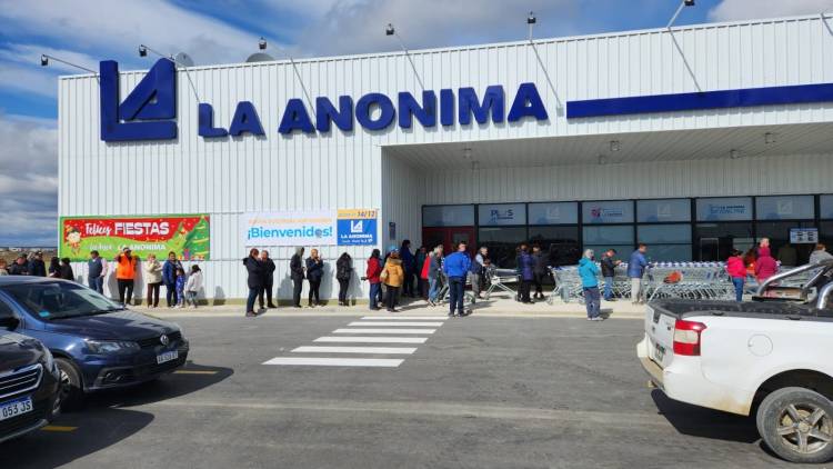 La Anónima proyecta desembarcar en San Francisco y reconfigura el mapa supermercadista local