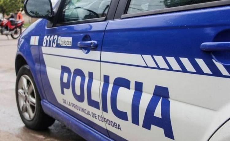 Detienen a una pareja acusada de un violento robo en barrio Vélez Sarsfield