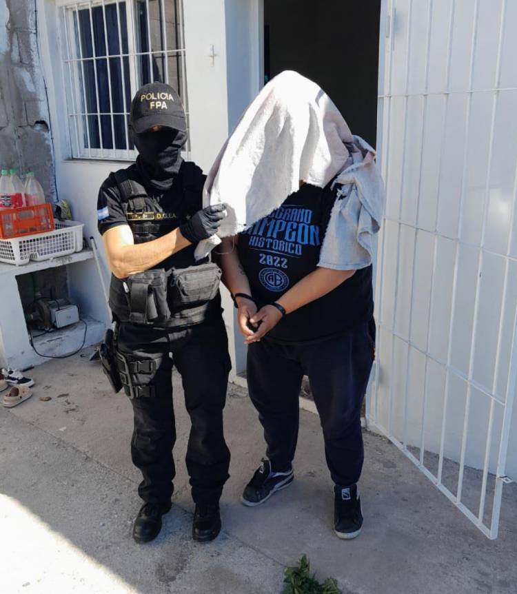 San Francisco: mujer detenida por comercializar drogas en barrio Parque