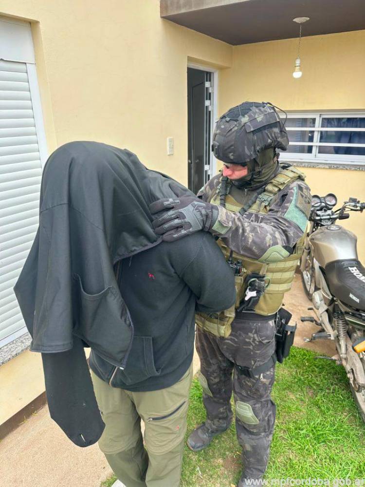 La FPA desmanteló un invernadero de marihuana en Las Varillas y detuvo a un hombre